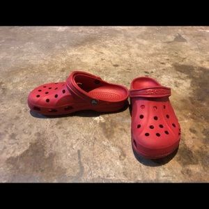 Women’s crocs size 8